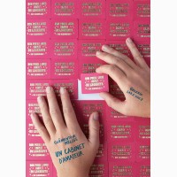 UN CABINET D'AMATEUR (AN AMATEUR CABINET), , Clémentine Mélois