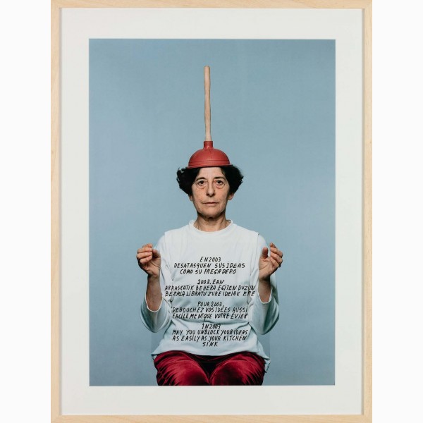 Esther Ferrer, Débouchez vos idées aussi facilement que votre évier (Unclog your ideas as easily as your sink)